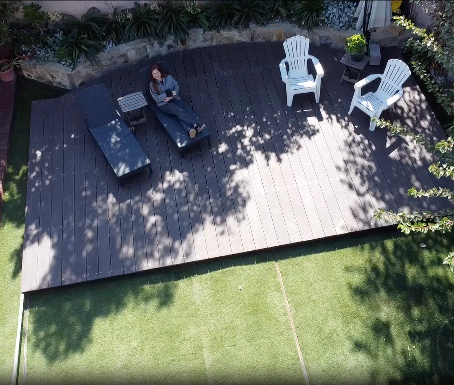 Deck cubre piscinas